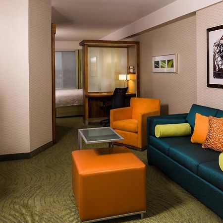 Springhill Suites By Marriott New York Laguardia Airport Екстериор снимка